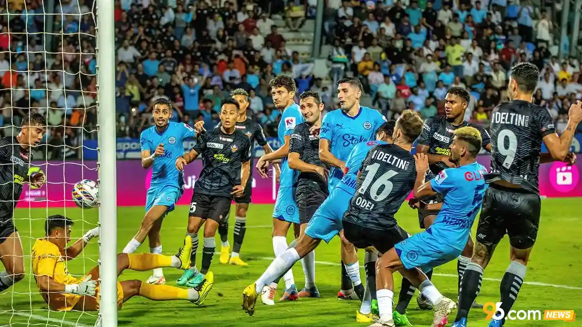 hero indian super league game